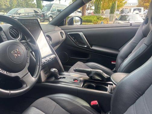 2013 Nissan GT-R Premium