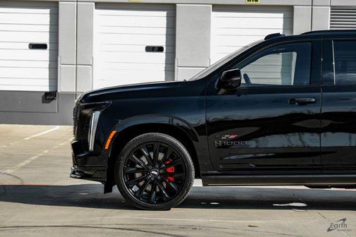 2025 Cadillac Escalade V-Series