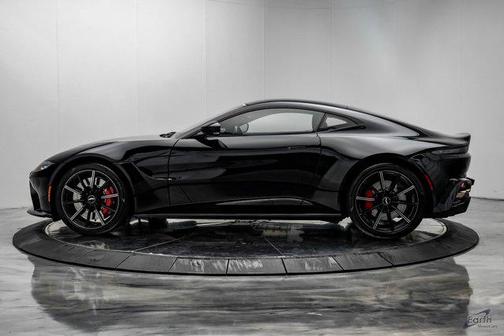 2020 Aston Martin Vantage Great Options!