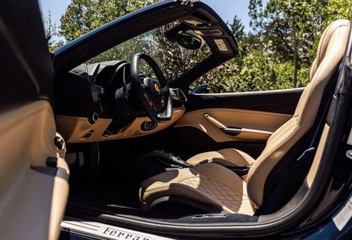 Blu Pozzi 2018 Ferrari 488 Spider Base