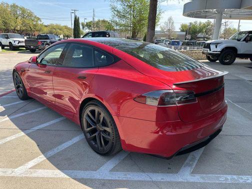 2022 Tesla Model S Plaid