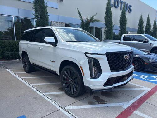 2025 Cadillac Escalade V-Series