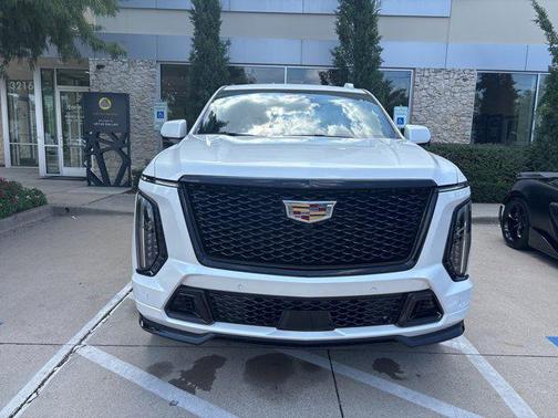 2025 Cadillac Escalade V-Series