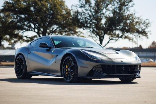 2015 Ferrari F12berlinetta Base