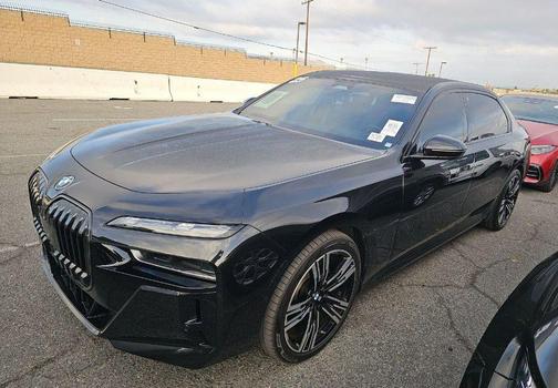 Black Sapphire Metallic 2025 BMW i7 xDrive60