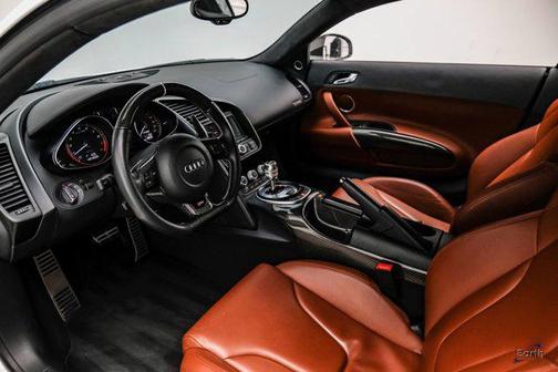 2010 Audi R8 5.2 quattro