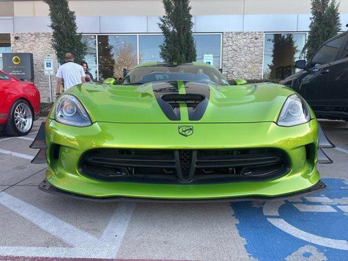 2017 Dodge Viper GTC