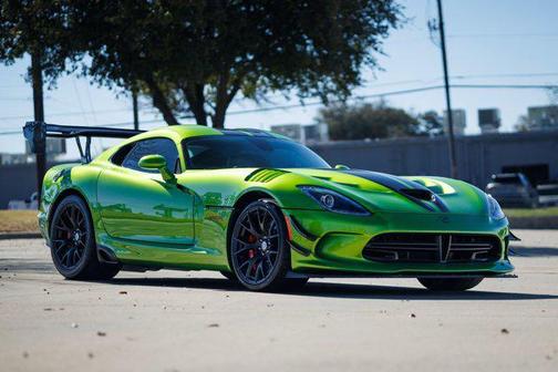 2017 Dodge Viper GTC