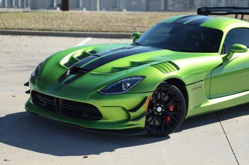 2017 Dodge Viper GTC