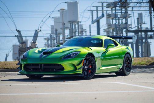 2017 Dodge Viper GTC