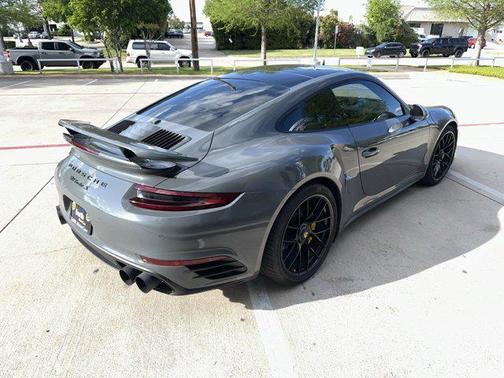 2017 Porsche 911 Turbo S