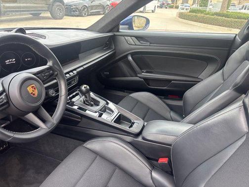 2022 Porsche 911 GT3 w/Touring Package