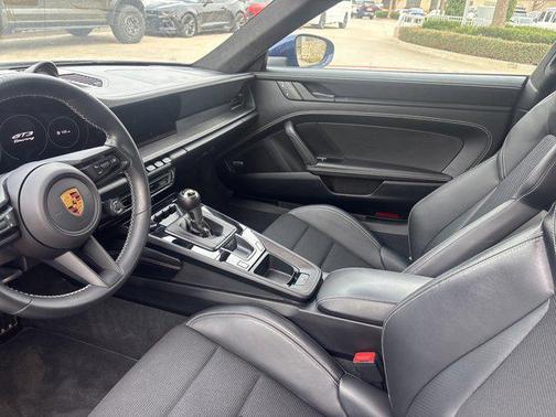 2022 Porsche 911 GT3 w/Touring Package