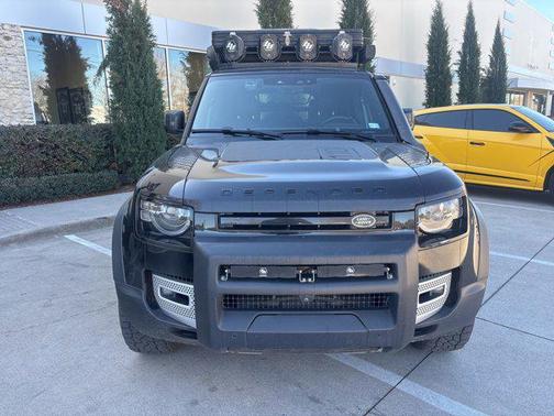 2023 Land Rover Defender 110 S