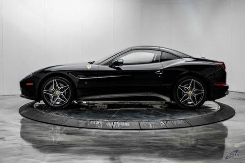 2016 Ferrari California T