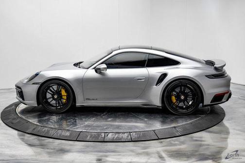 2021 Porsche 911 Turbo S