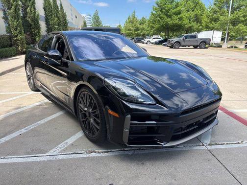 Jet Black Metallic 2026 Porsche Panamera Turbo S