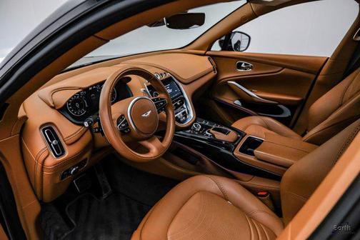 2023 Aston Martin DBX 707