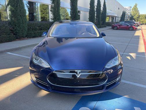 2015 Tesla Model S P90D