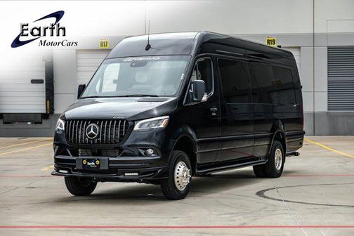 Obsidian Black Metallic 2024 Mercedes-Benz Sprinter 3500XD High Roof