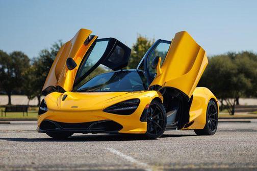 2019 McLaren 720S Base