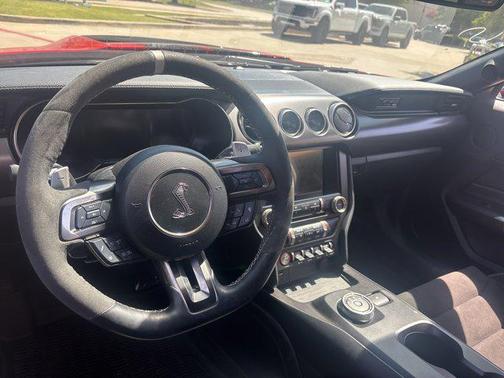 2021 Ford Shelby GT500 Base