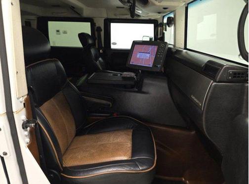 2006 Hummer H1 Alpha Enclosed
