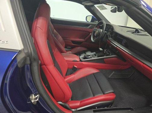 2024 Porsche 911 Targa 4S