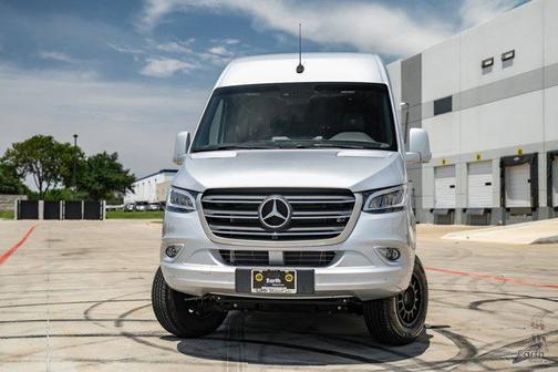 2023 Mercedes-Benz Sprinter 2500 Standard Roof