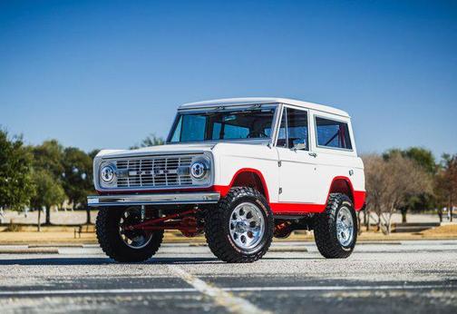1970 Ford Bronco 5.0L Coyote Custom