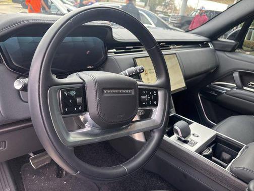 2024 Land Rover Range Rover P400 SE