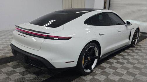 2020 Porsche Taycan Turbo S