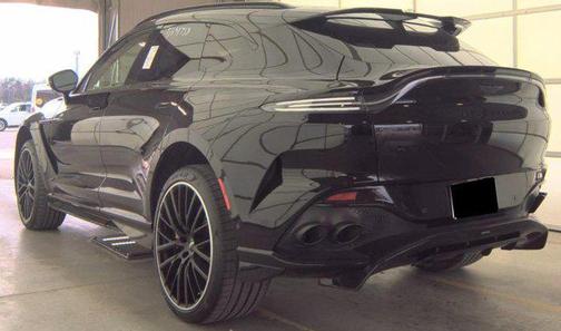 2023 Aston Martin DBX 707