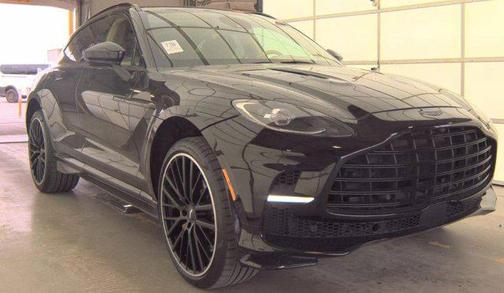 2023 Aston Martin DBX 707