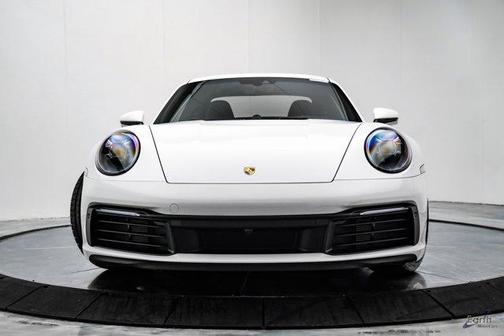 2024 Porsche 911 Carrera 4 GTS