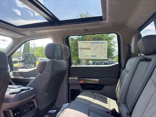 Agate Black Metallic 2026 Ford F-450 Platinum