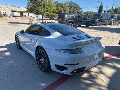 2016 Porsche 911 Turbo