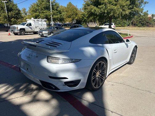 2016 Porsche 911 Turbo
