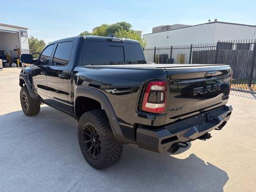 Diamond Black Crystal Pearlcoat 2023 RAM 1500 TRX