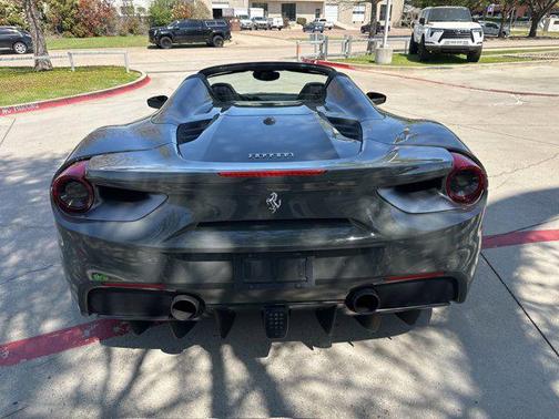 2018 Ferrari 488 Spider Base