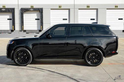 2024 Land Rover Range Rover SE