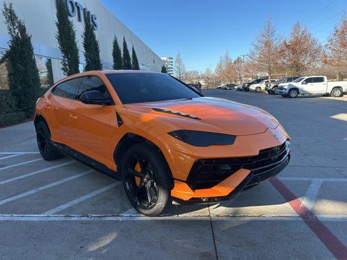 2024 Lamborghini Urus S
