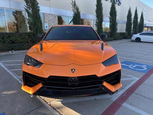 2024 Lamborghini Urus S