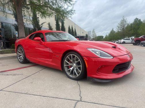 Adrenaline Red 2014 Dodge SRT Viper GTS