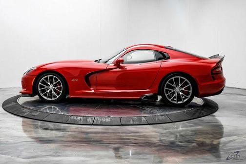 Adrenaline Red 2014 Dodge SRT Viper GTS