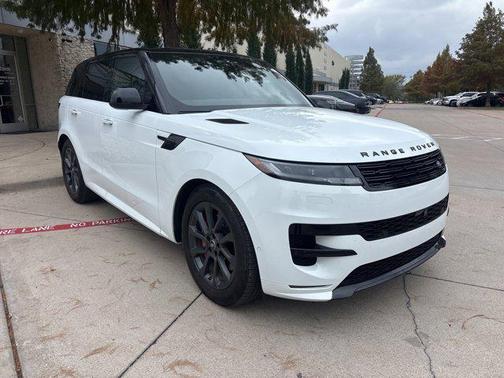 2025 Land Rover Range Rover Sport SE