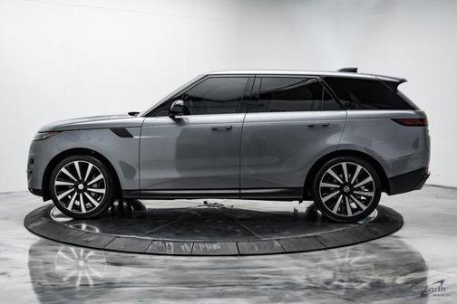 2024 Land Rover Range Rover Sport SE