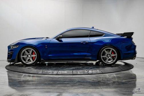 2022 Ford Shelby GT500 Base