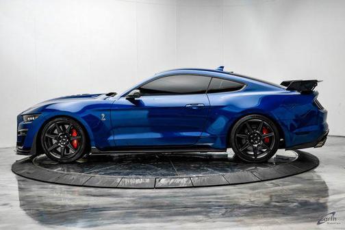 2022 Ford Shelby GT500 Base
