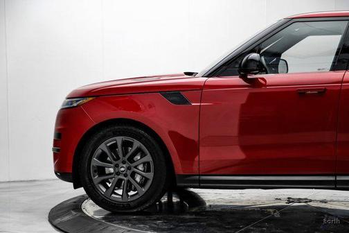 2024 Land Rover Range Rover Sport SE